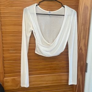 ALO YOGA AMELIA LUXE WRAP TOP